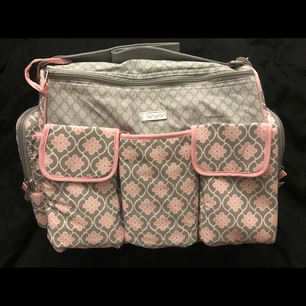 (SOLD)Carter’s Diaper Bag